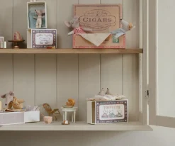 Maileg Drieling Baby Muis in een Luciferdoosje